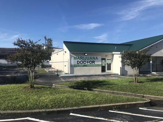 Marijuana Doctor Orange Park clinic exterior