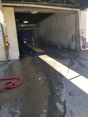 Entrance to car wash