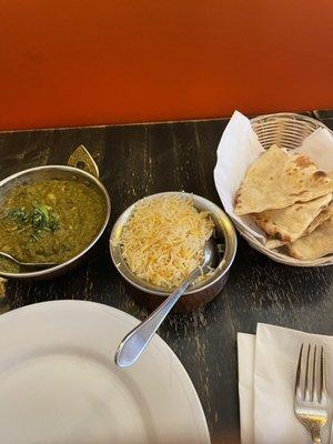 Chana Saag, Tandoori Roti & rice