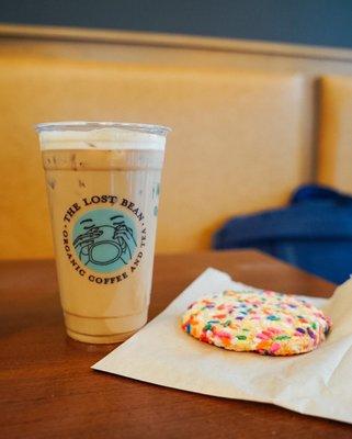 La Lapaz -- Iced and Sprinkle Cookie