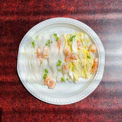 shrimp flat rice noodle with egg.