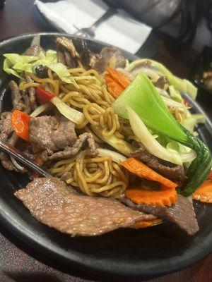 Yaki soba with beef