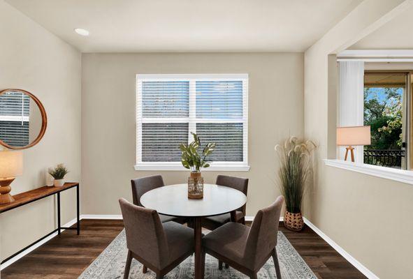 Dining room at Villas of Vista Del Norte Apartments