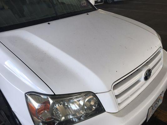 Before paint restoration on this 2004 Toyota Highlander.