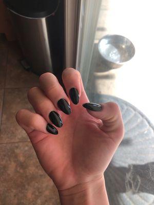 nails