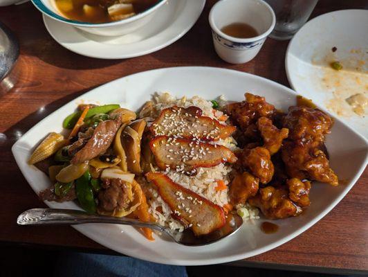 General Tsao chicken with Hunan beef in black bean sauce.