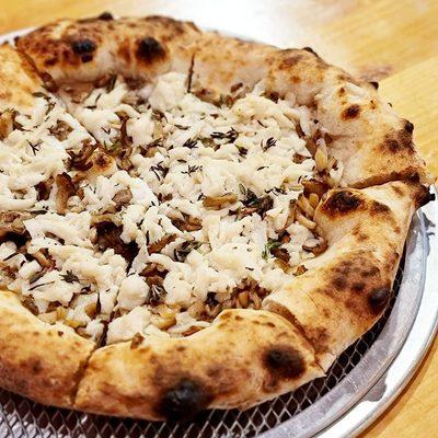 Truffles mushroom  pizza