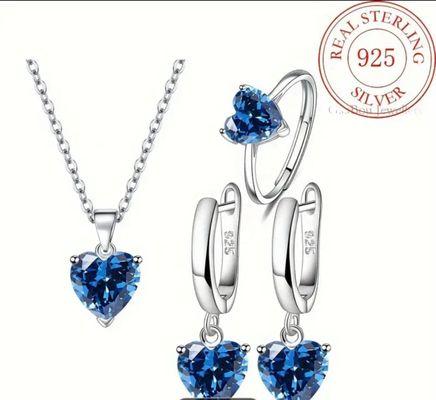 Heart-Shaped 925 Sterling Silver Cubic Zirconia Jewelry Set
Celebrate love and elegance with the  925 Sterling Silve