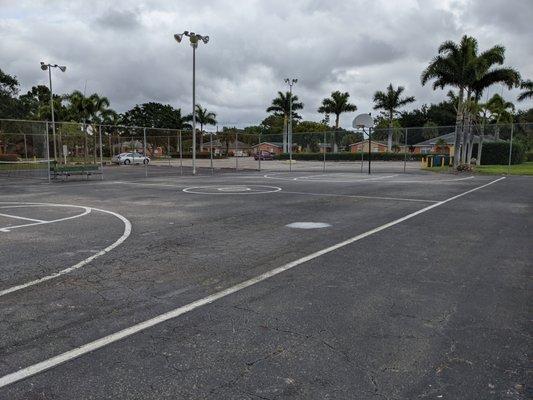 Basketball at Roberto Clemente Park, Fort Myers