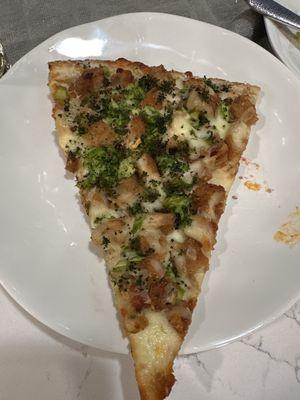 Chicken and broccoli slice