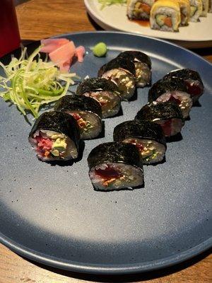 Salmon roll