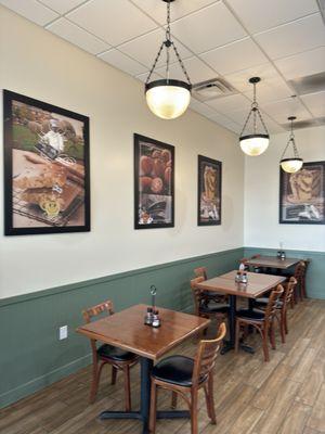 Clean and pleasant table area