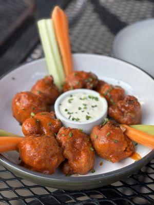 Buffalo cauliflower wings