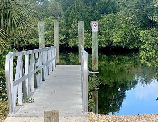 Lovely fishing pier...