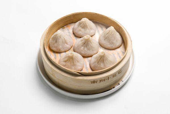 Nan Xiang Soup Dumplings (6)
(Signature pork soup dumplings)