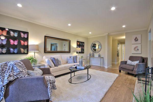 Staged Oakland-Piedmont condo sold with multiple offers over list price - highest sales price on 1st floor!