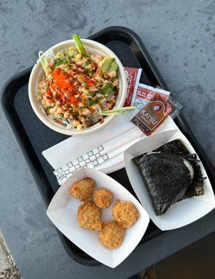 Mt. Fuji don, kombu onigiri, fried oysters