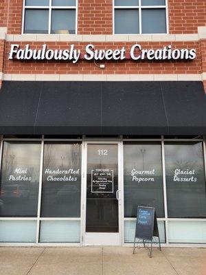 Best chocolates and amazing tasting popcorn in the most beautiful store I've ever seen at Fabulously Sweet Creations