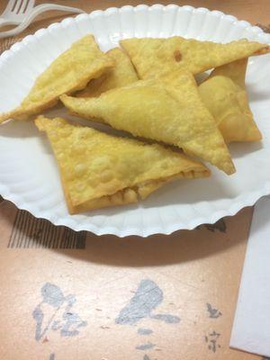 Cheese wontons (scrumptious).