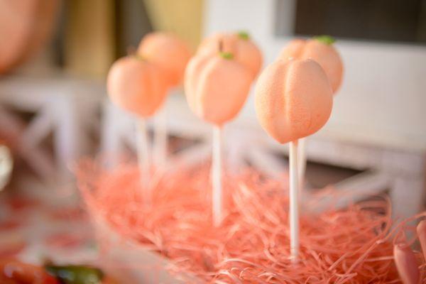 Peach cake pops