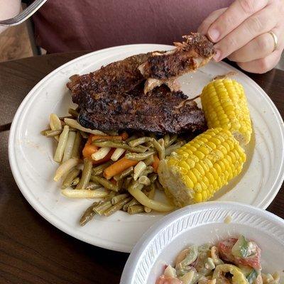 Ribs, mixed vegetables, corn on the cob