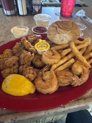 Shrimp and Oyster Basket