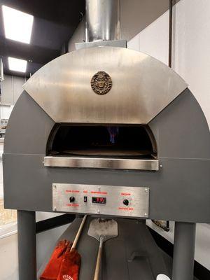 The imported pizza oven from Italy