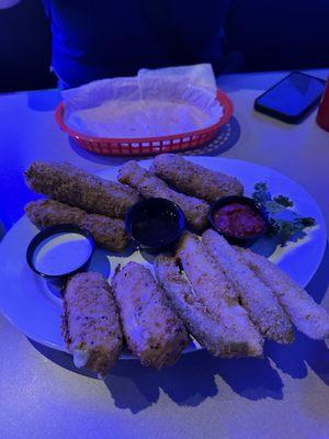 Pluckers Wing Bar - Alamo Ranch