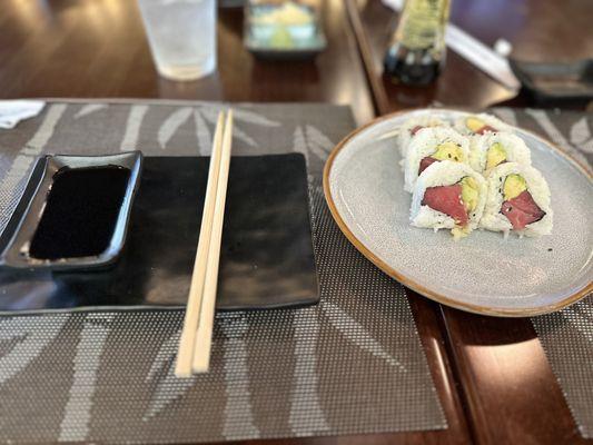 Tuna Avocado Roll