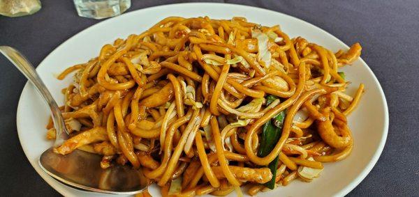 Chicken lo mein