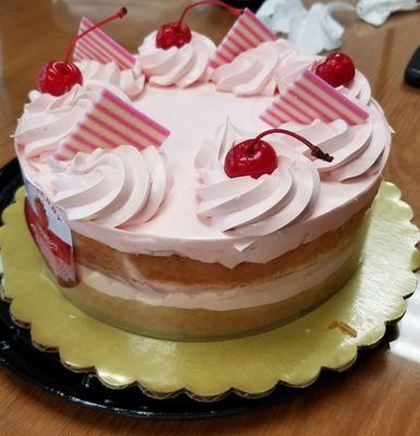 Strawberry flavored cake