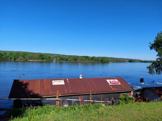 Fish Shack and Mighty Mississippi