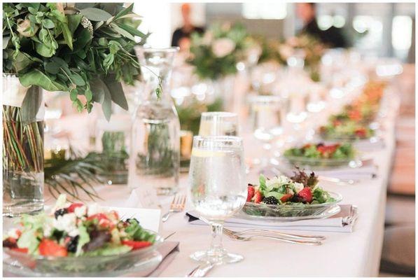 Table setting decor and plates from The Deco Catering in Minneapolis, Minnesota.