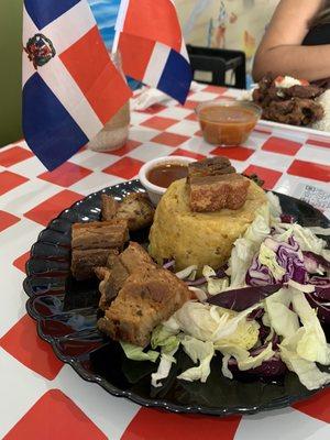 Mofongo de Chicharrón