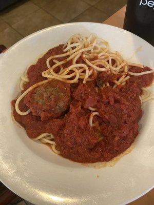 Spaghetti and meetballs