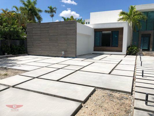 Contemporary Driveway for Custom Luxury Home - Artistic Concrete Group