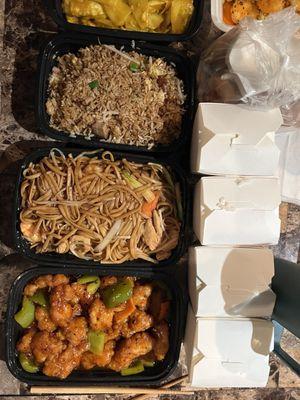 Large Protein with General Tao Sauce (chicken), Large Lo Mein (combo), Small Fried Rice (pork)