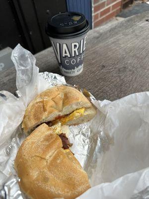 Stars Deli cheddar BEC + Variety coffee = perfect collab  #brooklyn #cheapbrunch