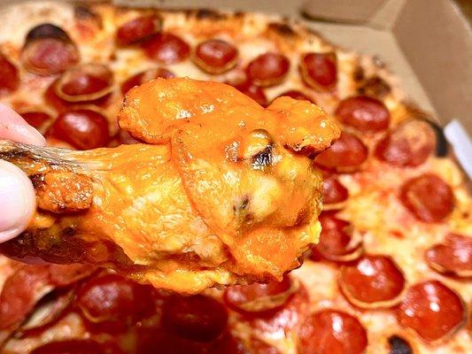 Great Buffalo wings and pizza