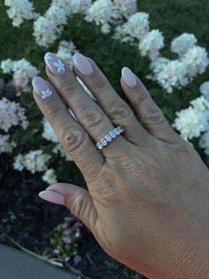 neutral nails with a hint of floral