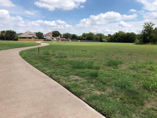 Hike/Bike path that continues behind residential area