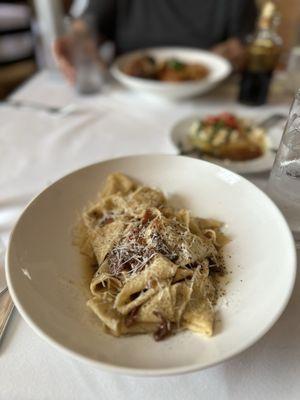 Amatriciana - house made pappardelle pasta : this was similar to a carbonara