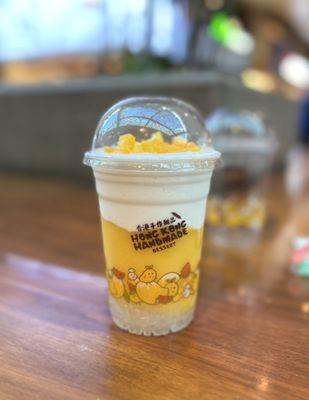 Mango Coconut with Sago