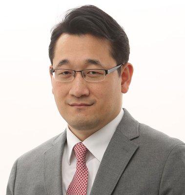 Soo-Woo Kim, DMD, DMSc Board Certified Periodontist