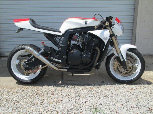 1995 GSXR1100 Street Fighter