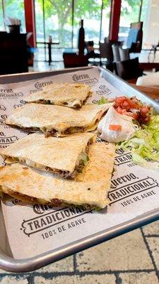 Steak Quesadilla |Instagram @restaurant_aholic