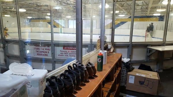 They have a small, studio rink. This is good for skating and battling clinics.