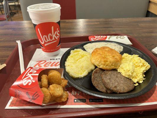 Deluxe Breakfast, Apple Pie, sweet tea