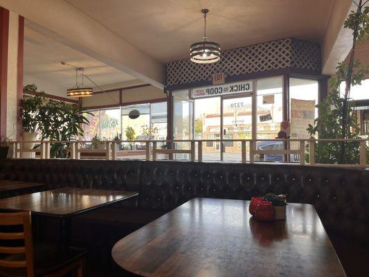 Dining room, toward the front door