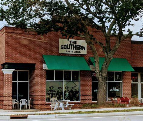 The Southern Bar & Grill